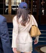 Access_Kardashian_28829~0.jpg