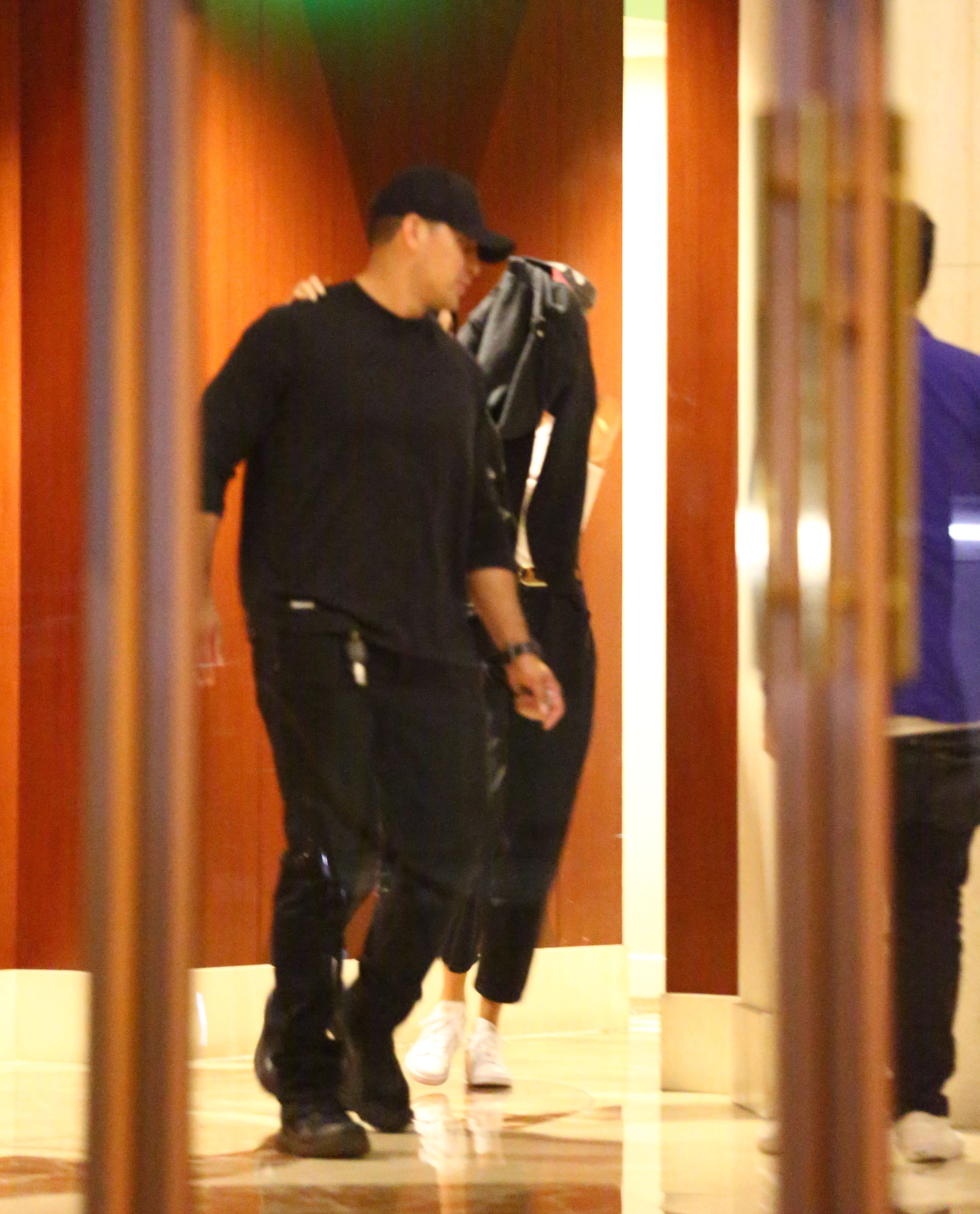 Access_Kardashian_4.jpg