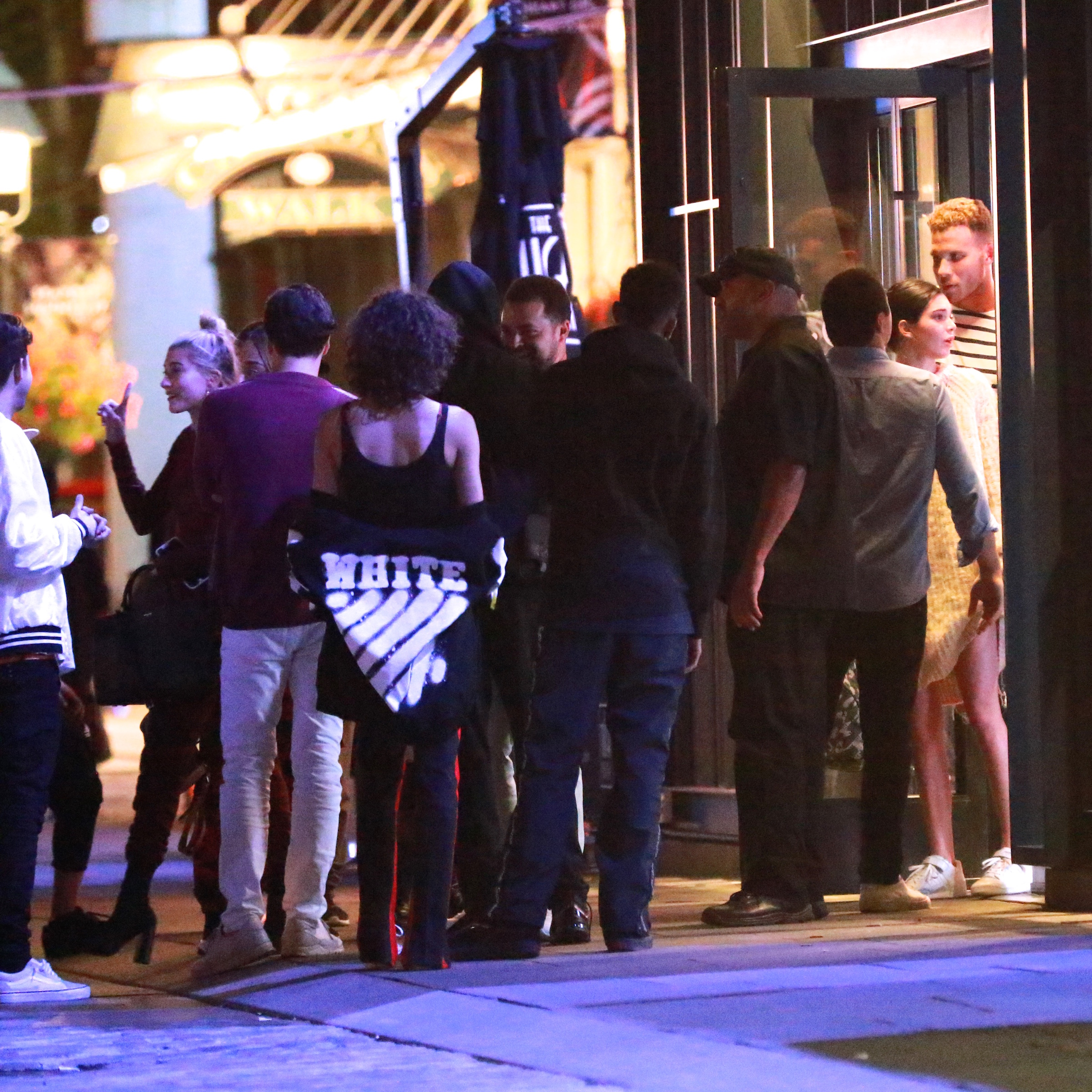 Access_Kardashian_3.jpg