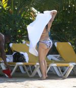 Access_Kardashian_4.jpg