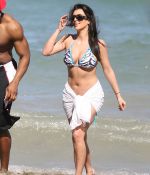 Access_Kardashian_8.jpg