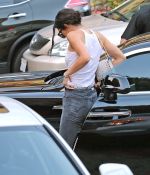 Access_Kardashian_3.jpg
