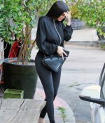 Access_Kardashian_2.jpg