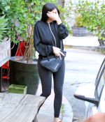 Access_Kardashian_7.jpg