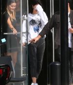 Access_Kardashian_11.jpg