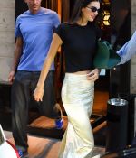 Access_Kardashian_281329.jpg