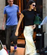 Access_Kardashian_28629.jpg