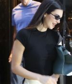 Access_Kardashian_50.jpg