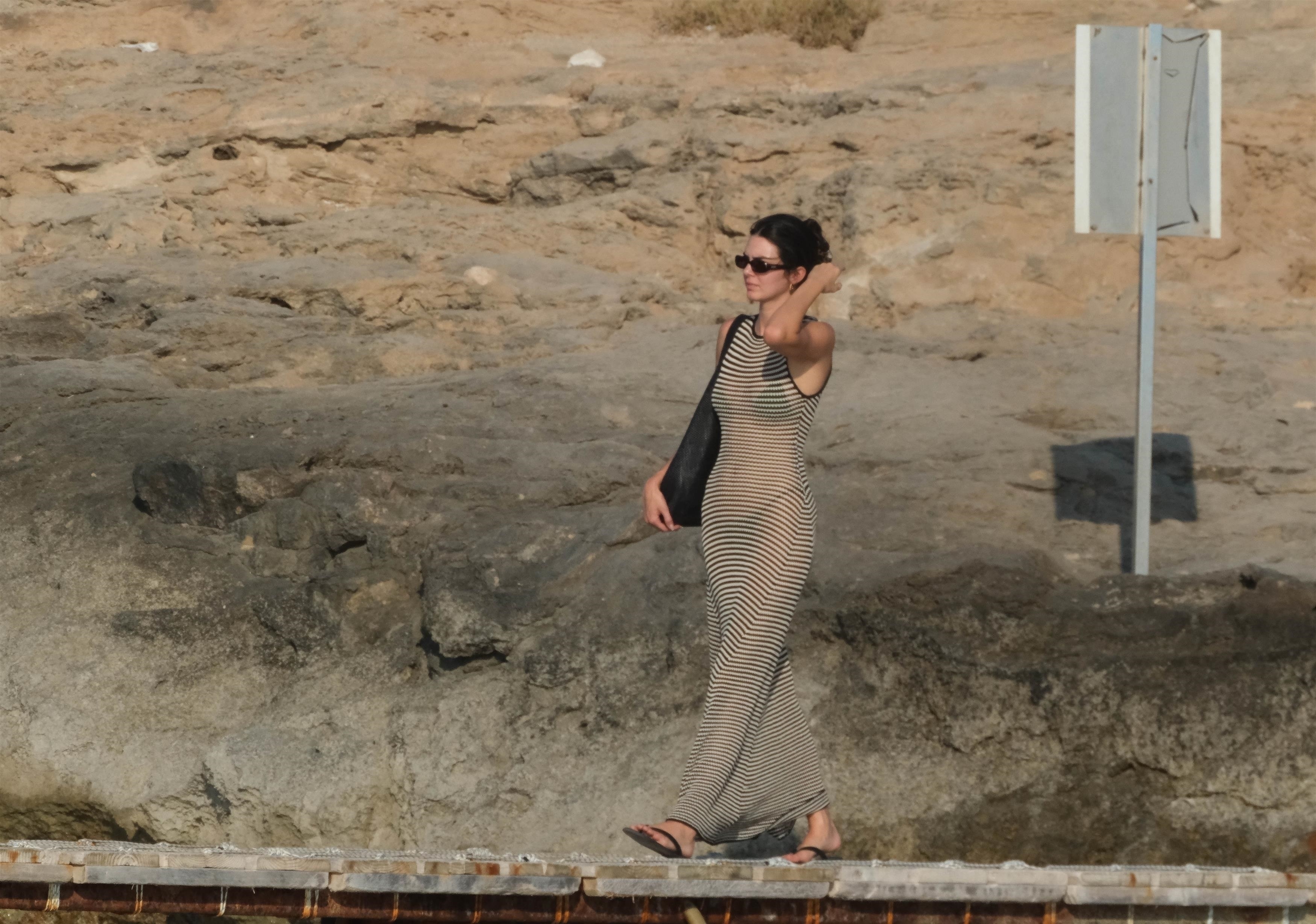 Access_Kardashian_28729.jpg