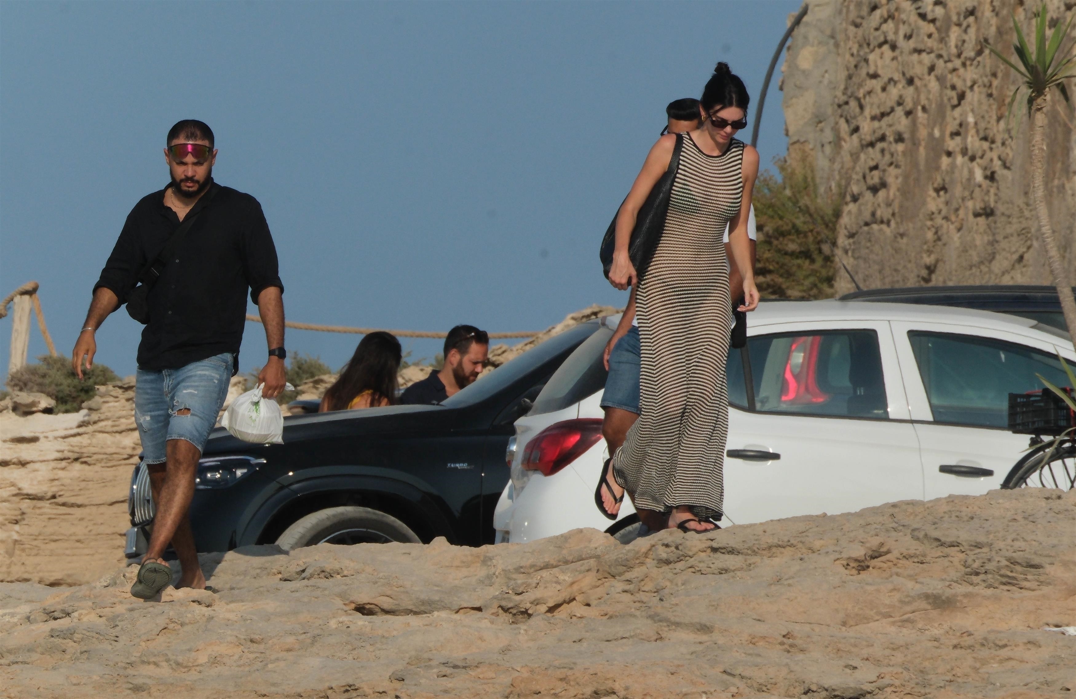 Access_Kardashian_28929.jpg