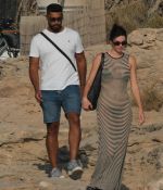 Access_Kardashian_28429.jpg
