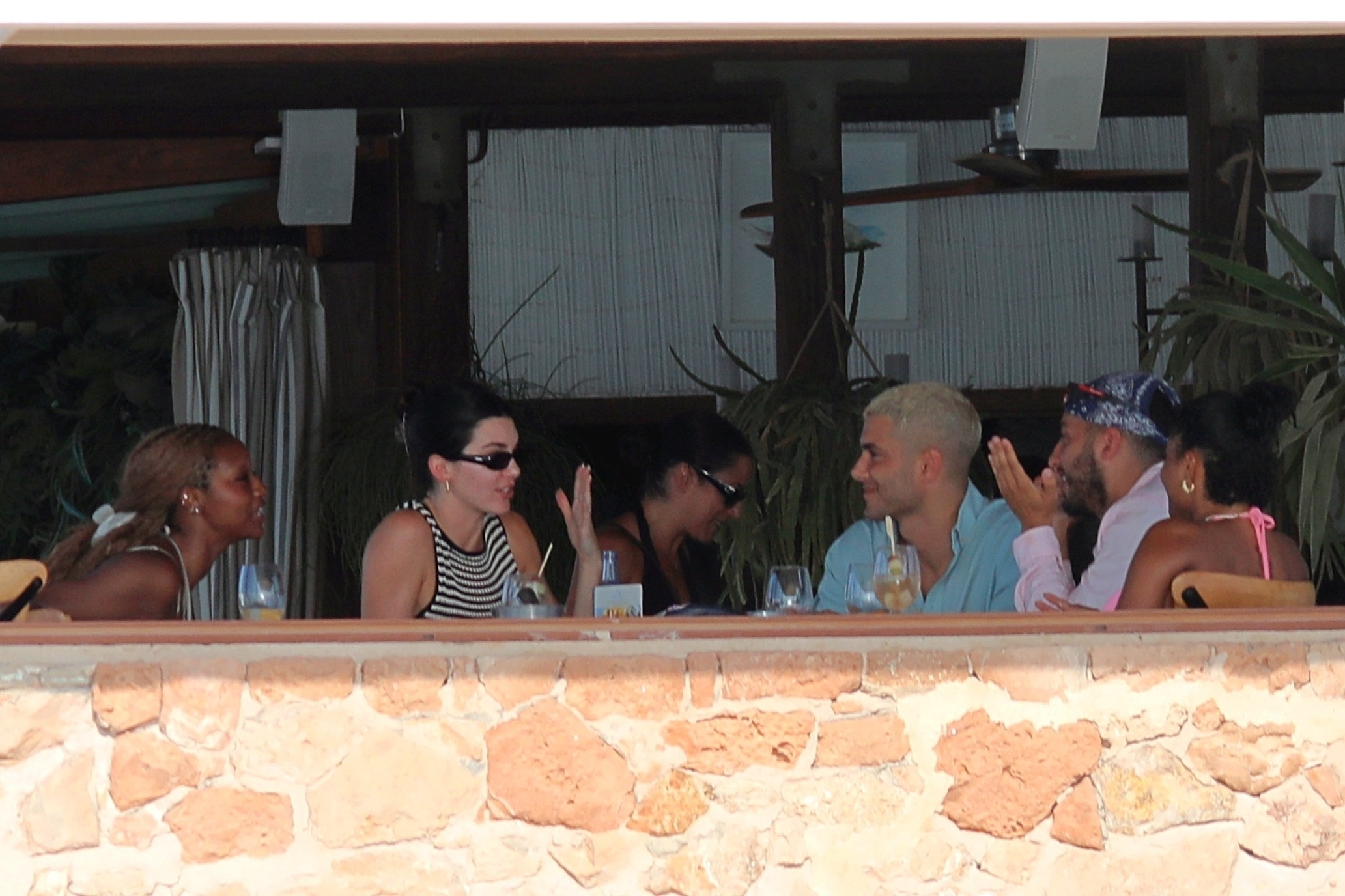 Access_Kardashian_28329.jpg