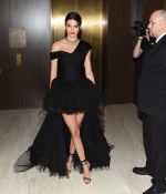 Access_Kardashian_1.jpg