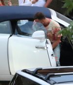 Access_Kardashian_6.jpg