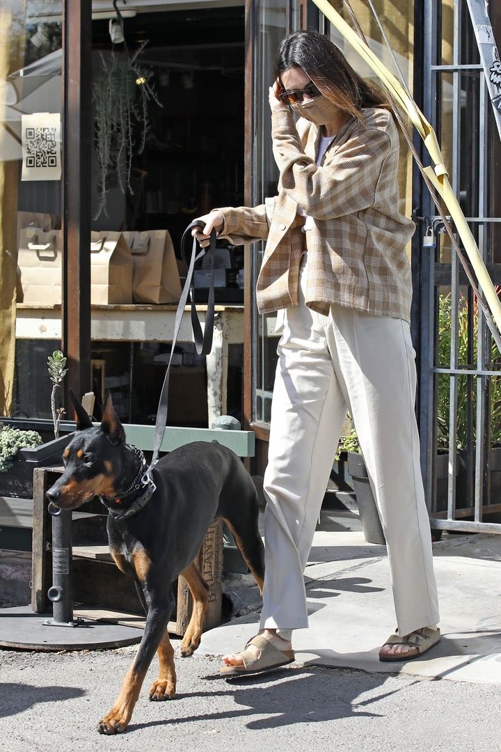 Access_Kardashian_001.jpg