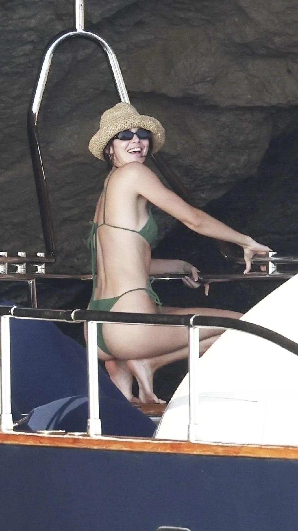 Access_Kardashian_12.jpg