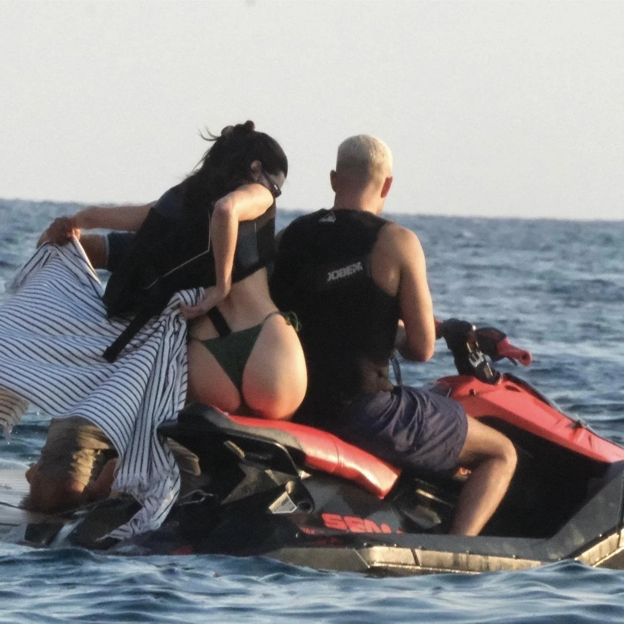 Access_Kardashian_5.jpg