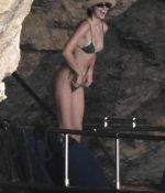 Access_Kardashian_18.jpg