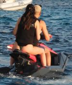 Access_Kardashian_4.jpg