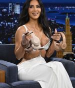 Access_Kardashian_2.jpg
