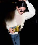 Access_Kardashian_17.jpg