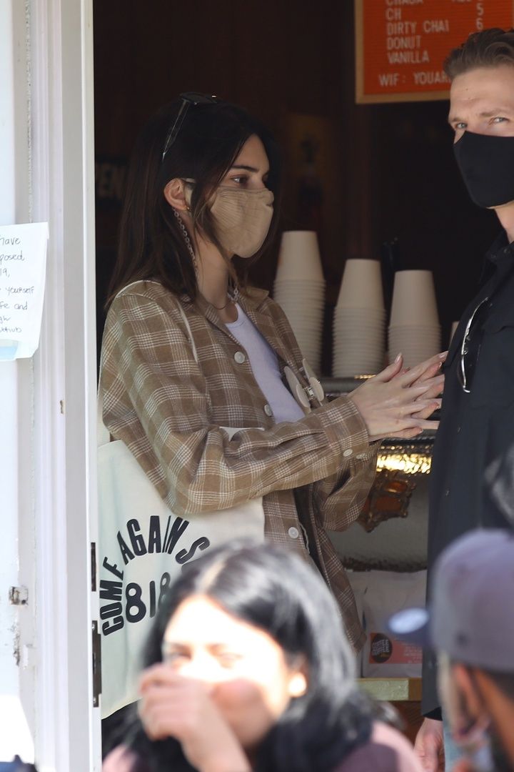 Access_Kardashian_005.jpg