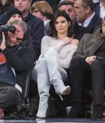 Access_Kardashian_3.jpg