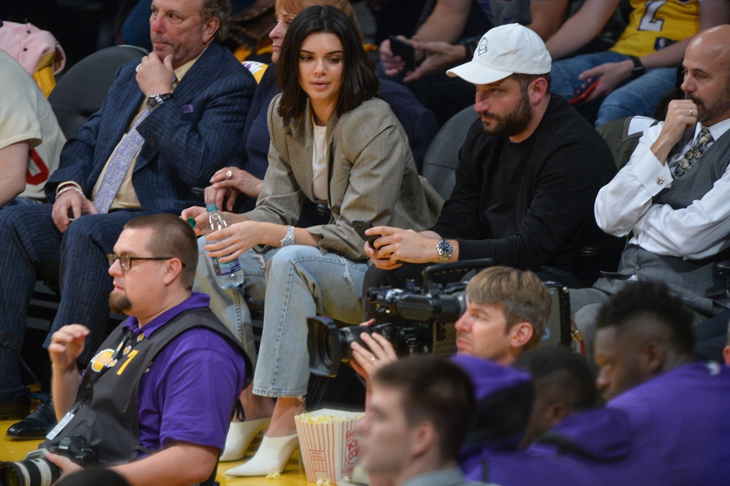 Access_Kardashian_6.jpg