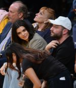 Access_Kardashian_12.jpg