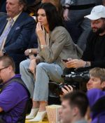 Access_Kardashian_2.jpg