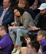 Access_Kardashian_4.jpg
