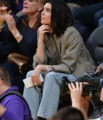 Access_Kardashian_7.jpg