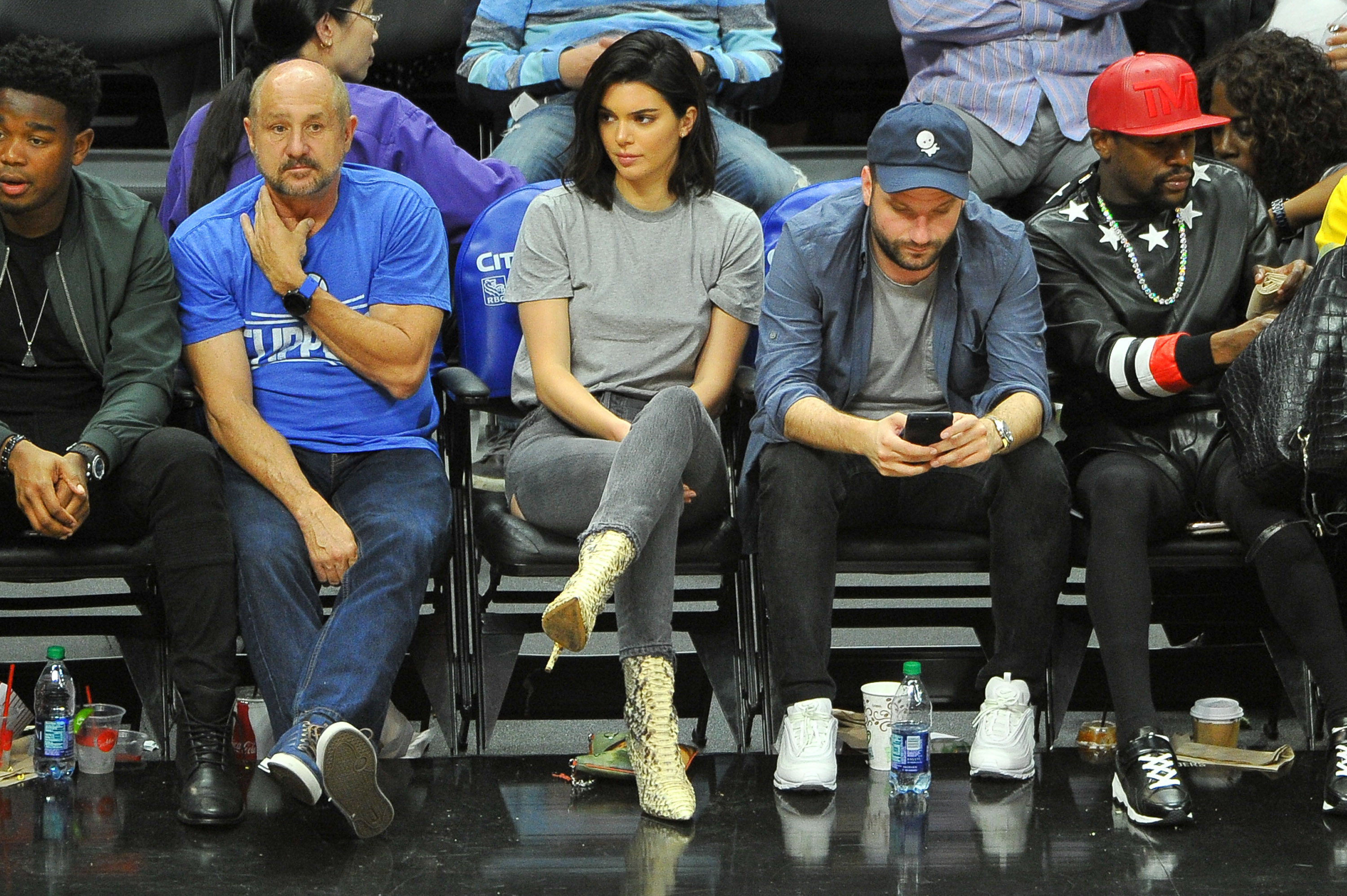 Access_Kardashian_2.jpg