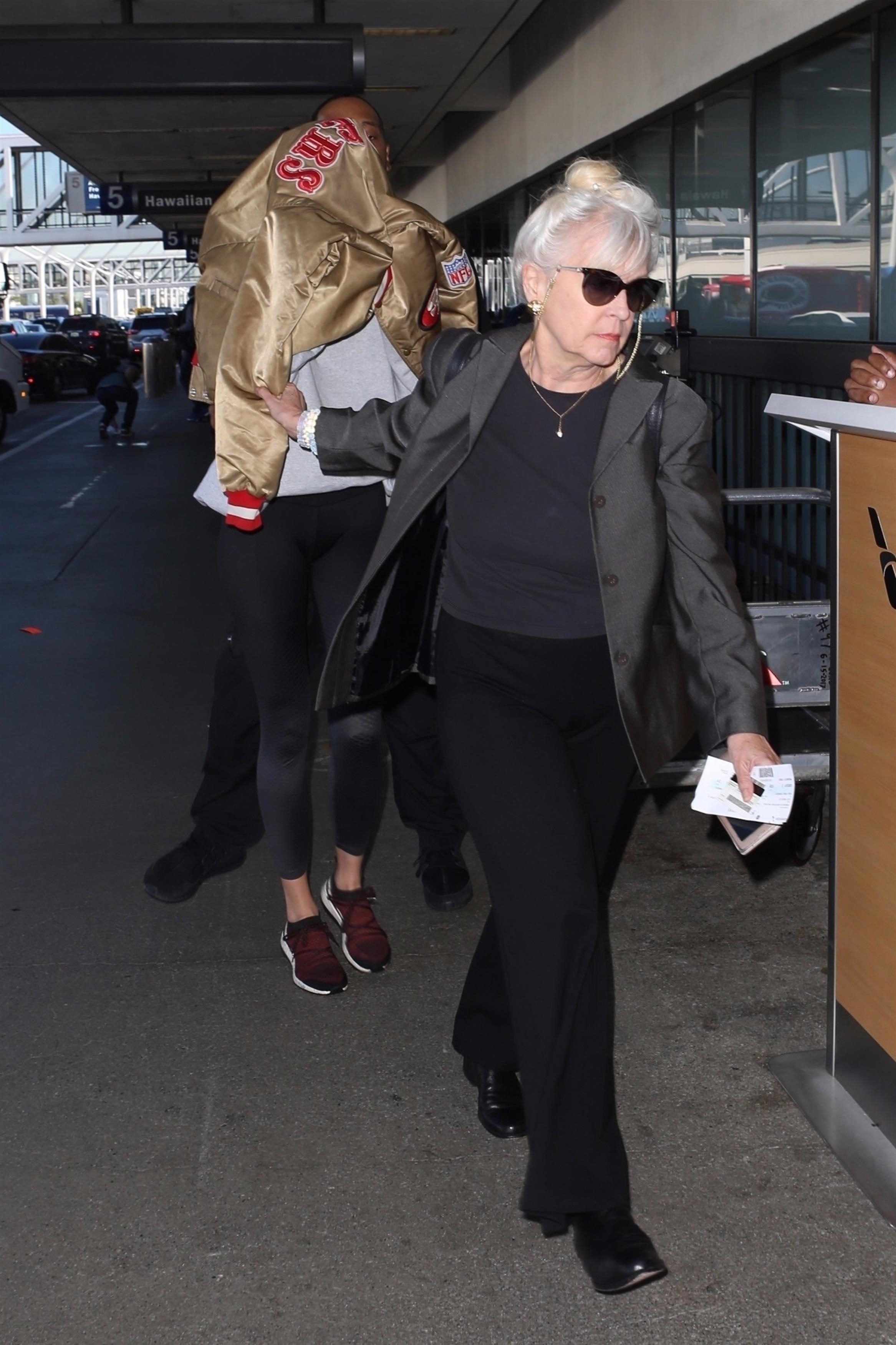Access_Kardashian_2.jpg