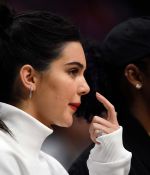 Access_Kardashian_1.jpg