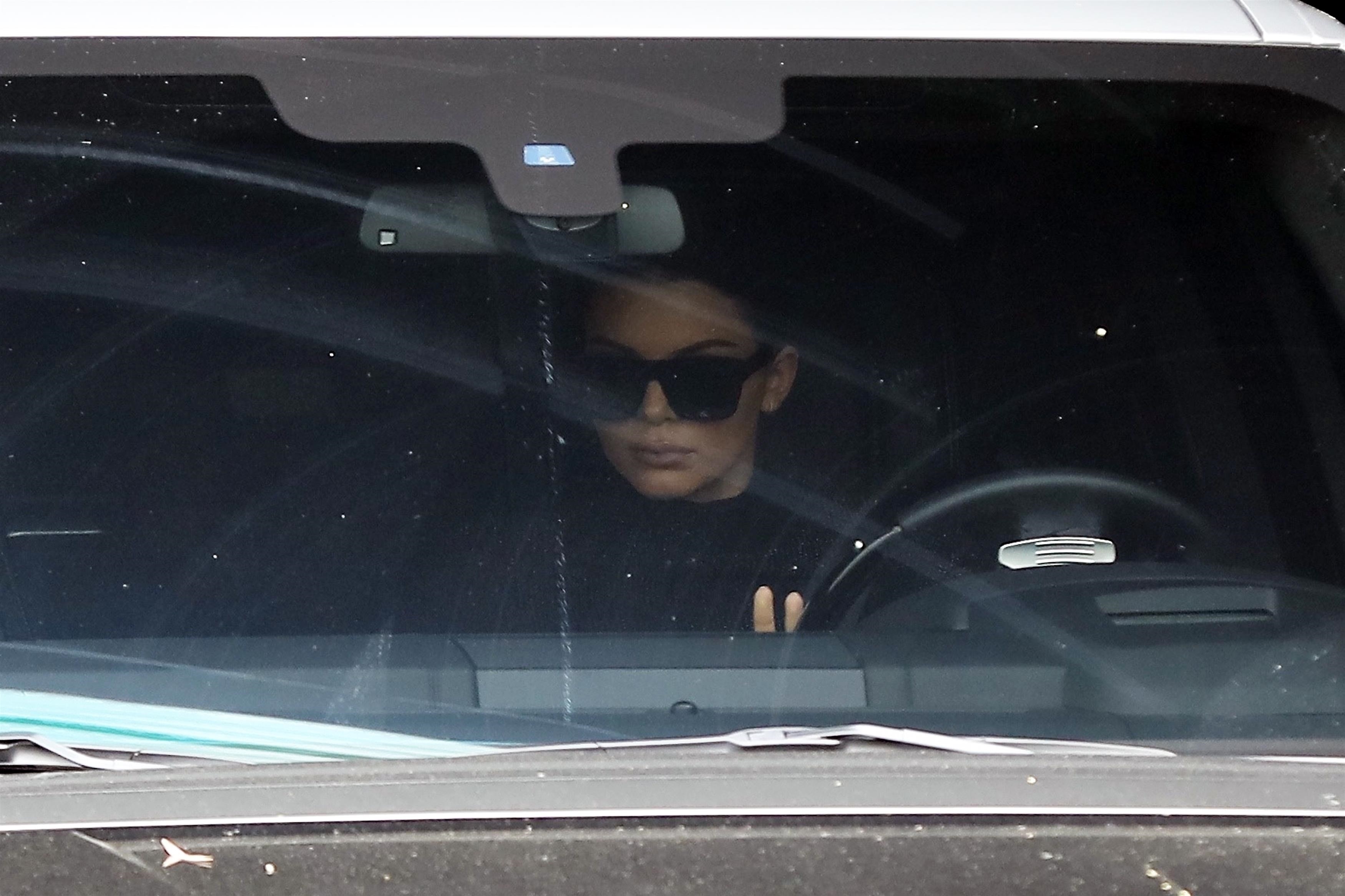 Access_Kardashian_1.jpg
