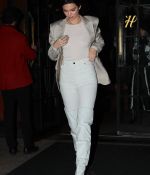 Access_Kardashian_9.jpg