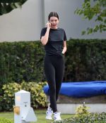 Access_Kardashian_3.jpg