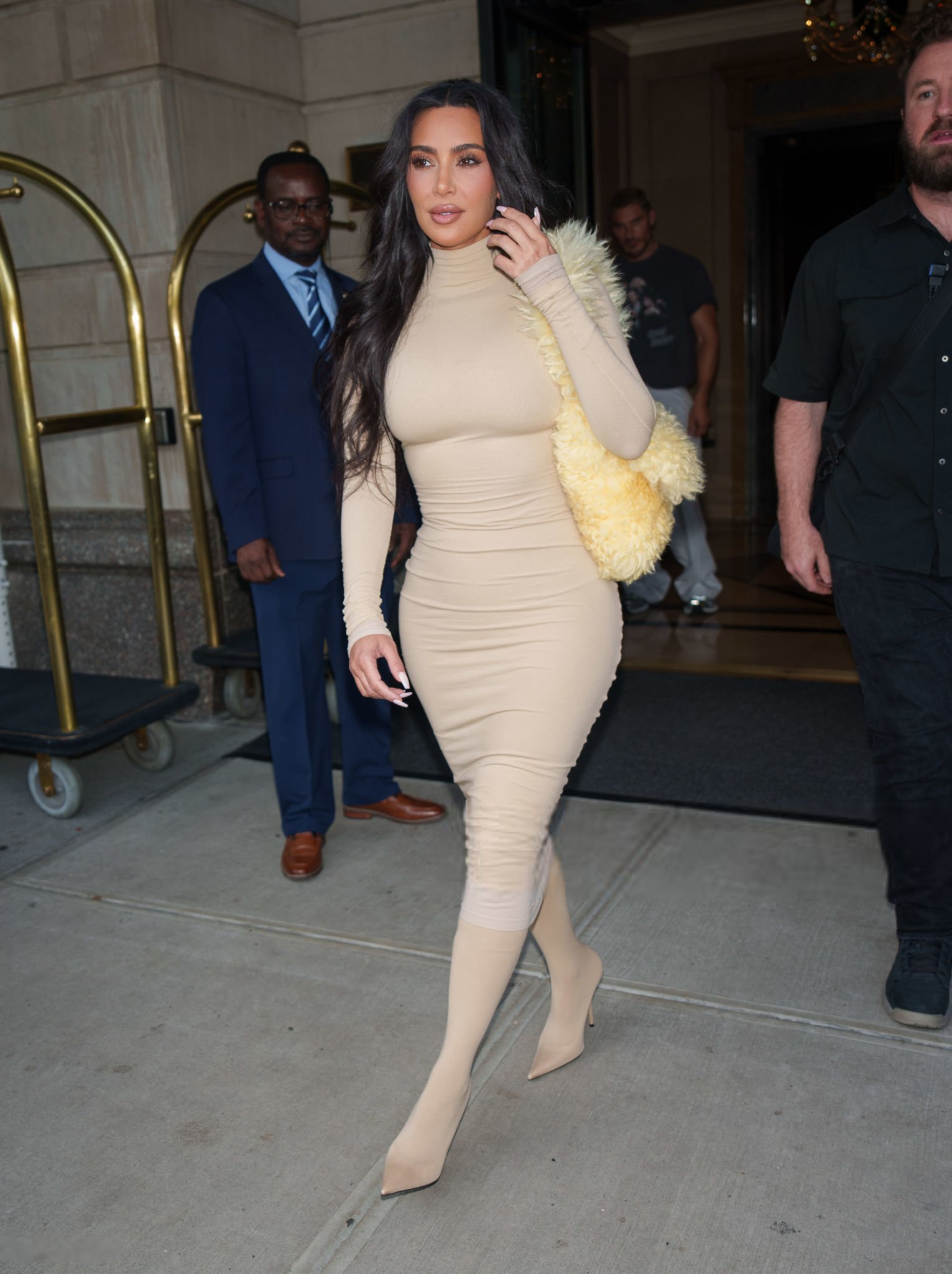 Access_Kardashian_14.jpg