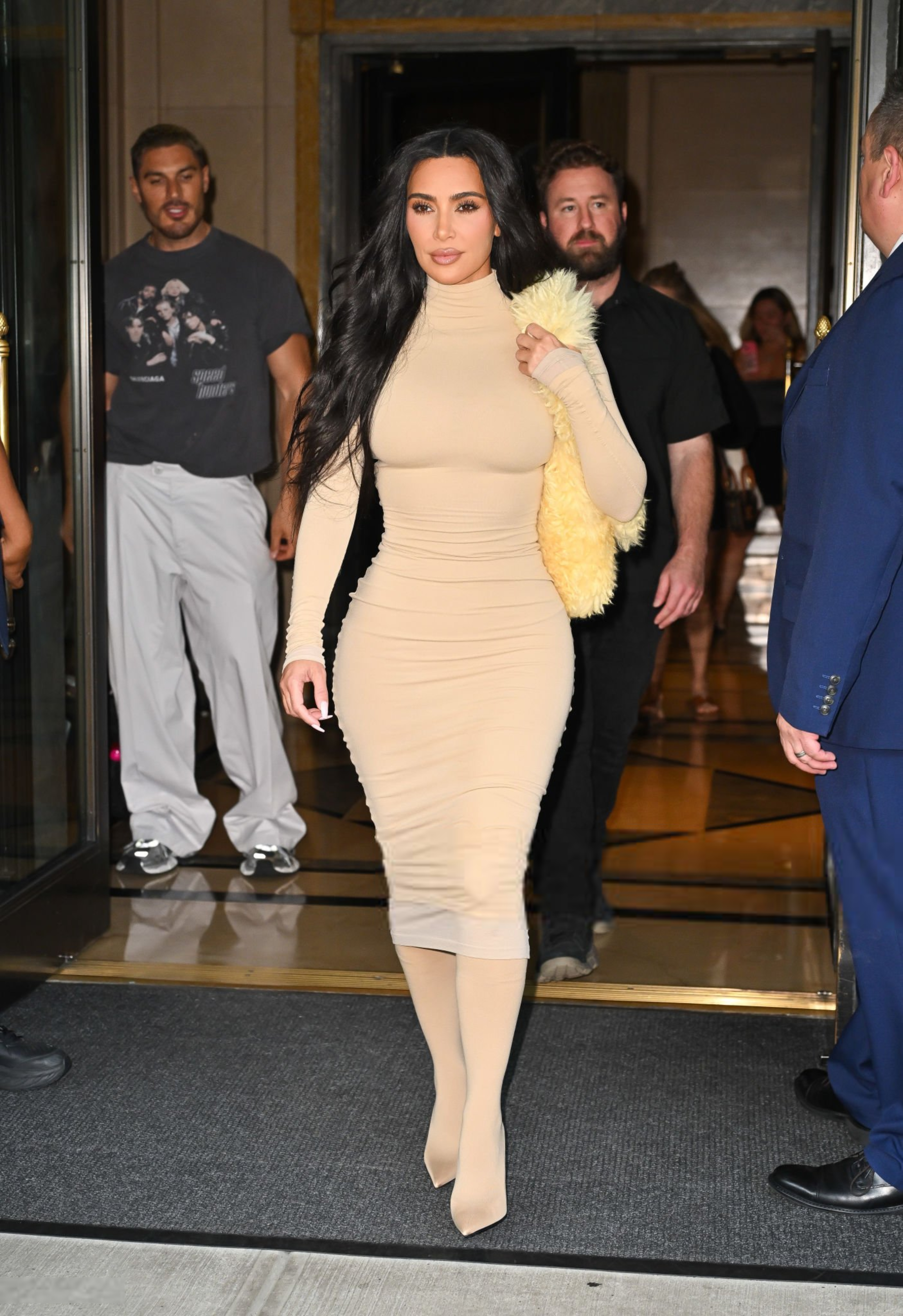 Access_Kardashian_8.jpg