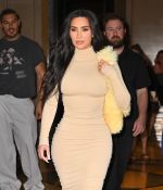 Access_Kardashian_13.jpg
