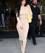 Access_Kardashian_17.jpg