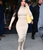 Access_Kardashian_18.jpg