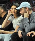 Access_Kardashian_3.jpg