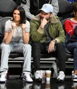 Access_Kardashian_8.jpg