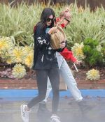 Access_Kardashian_6.jpg
