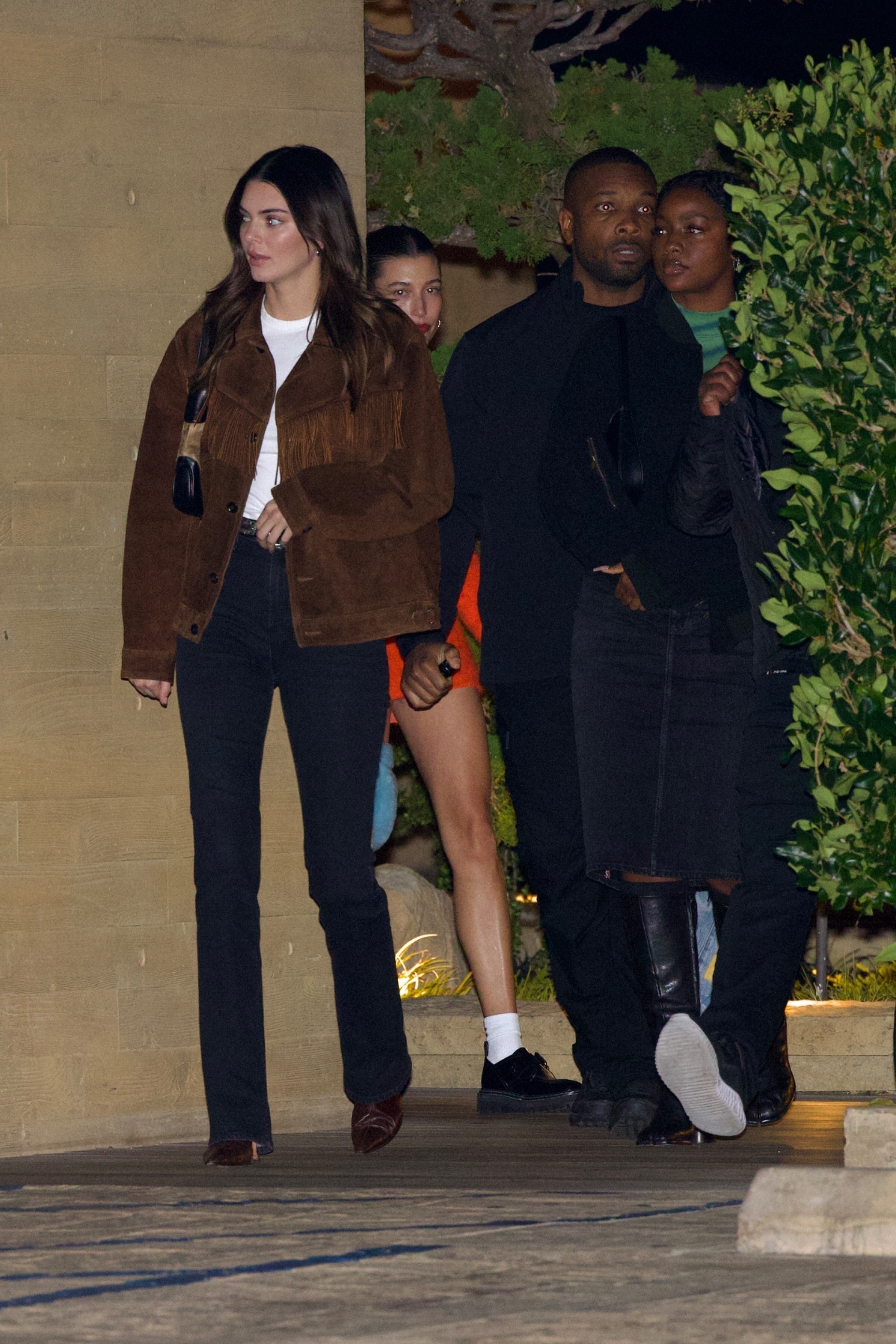 Access_Kardashian_3.jpg