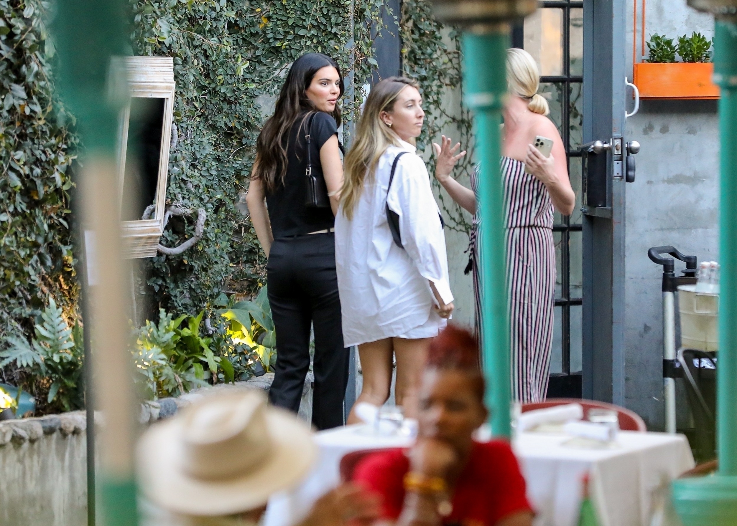 Access_Kardashian_8.jpg