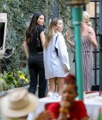 Access_Kardashian_8.jpg
