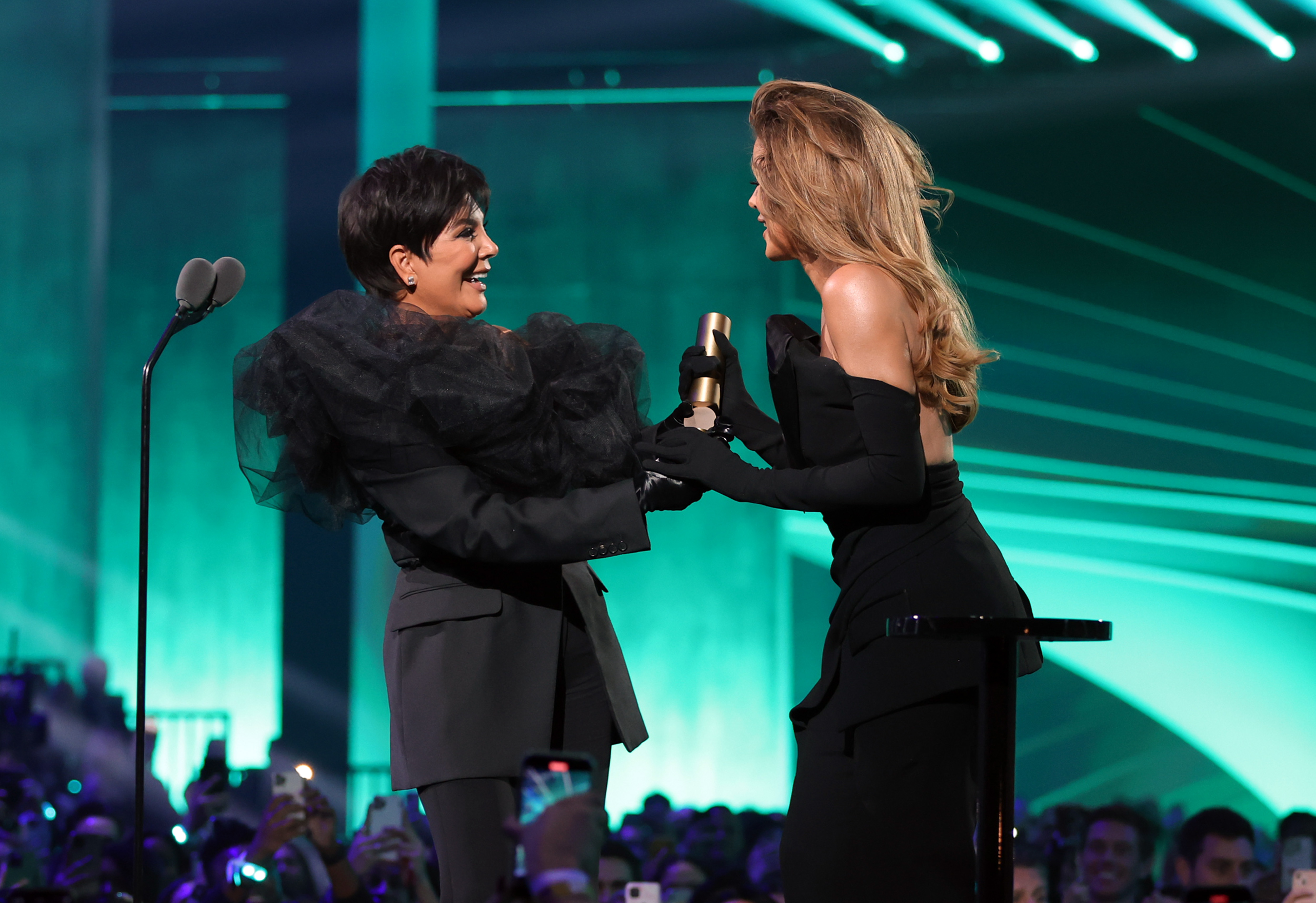 Access_Kardashian_8.jpg